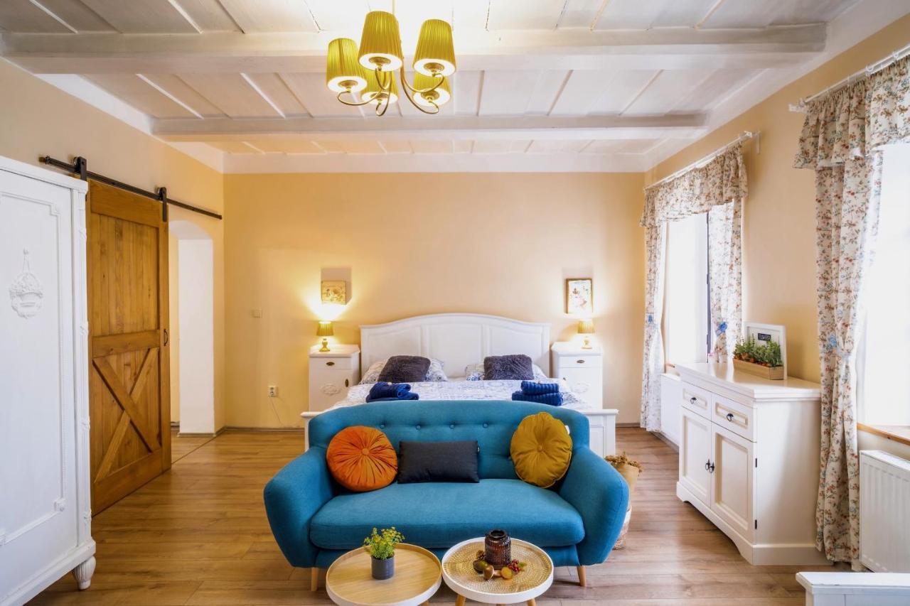 Rustic House V Luzickych Horach Apartment Jiretin pod Jedlovou Luaran gambar